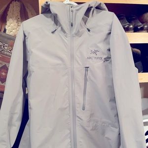 ARC’TERYX ALPHA FL Gortex Jacket